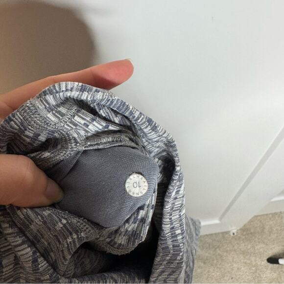 Lululemon Wunder Under Crop Hi-Rise 21" Luon Arrow Jacquard Battleship Size 10 - Picture 5 of 5